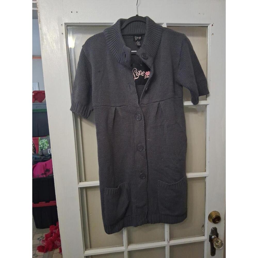 Love Lola size M Gray Foldover Collar Long button up Cardigan A1